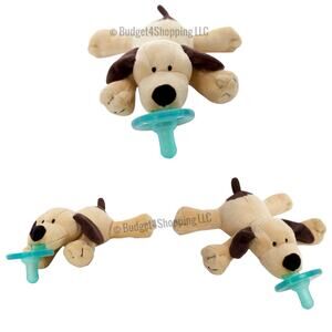 Wubbanub 0-6 Months Infant Pacifier Attached to a Brown Puppy Plush